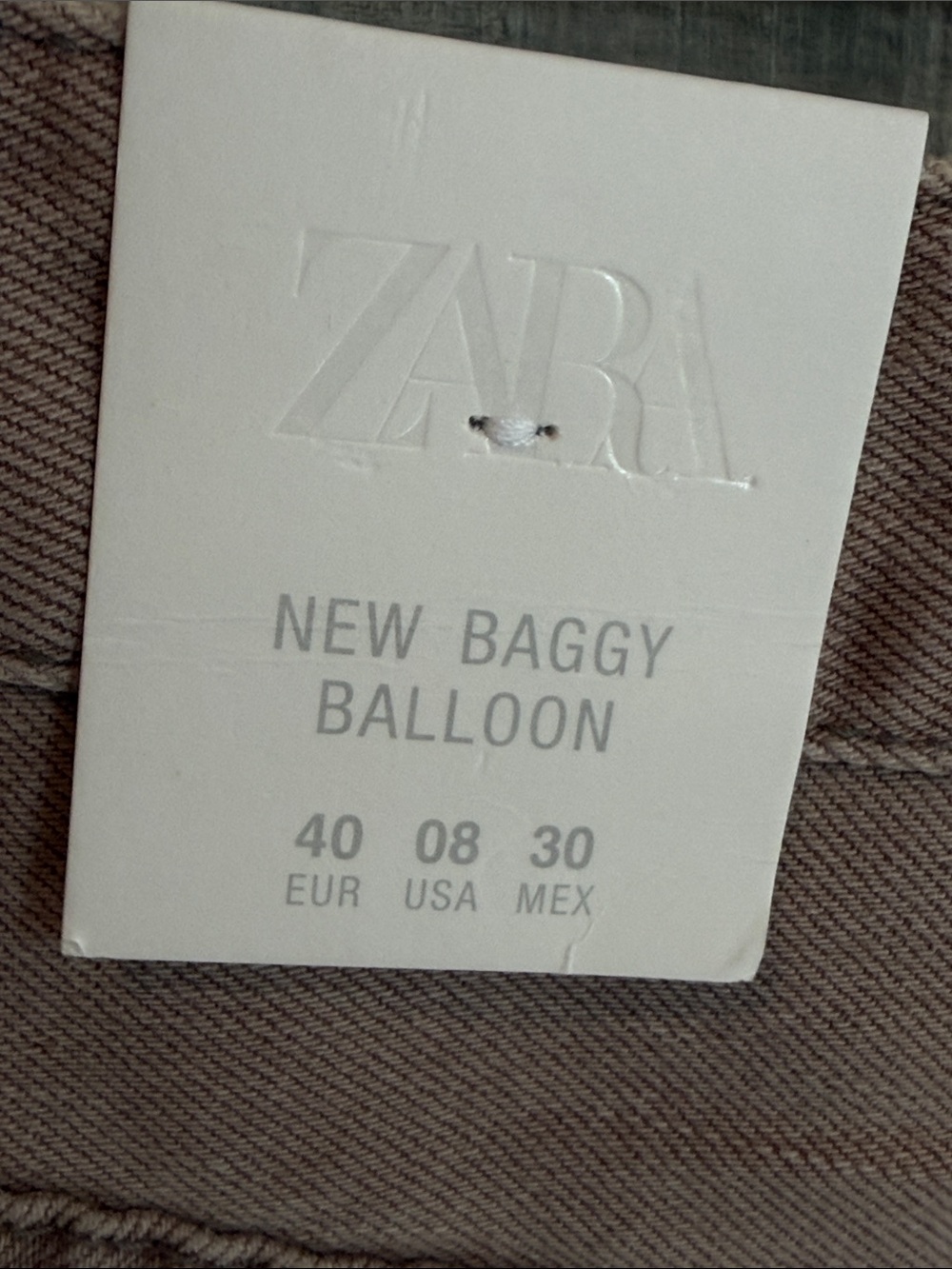 Zara Mid Rise Baggy Balloon Jeans - Picture 13 of 17